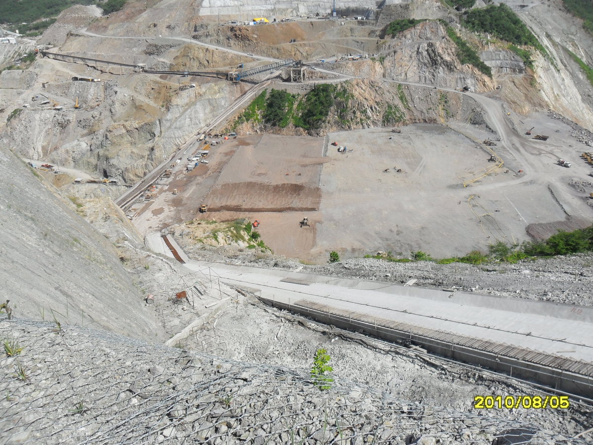 Erection of  HPP La Yesca - 4