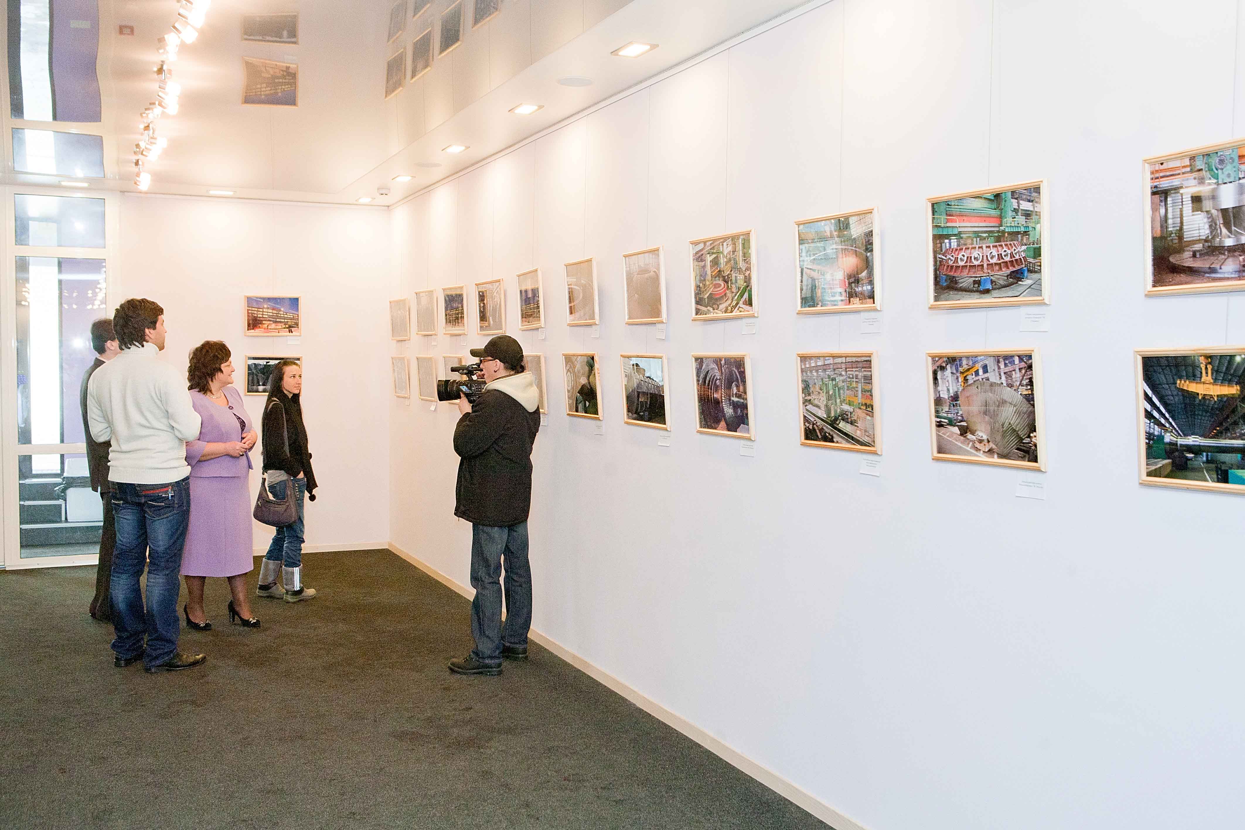 Photo exhibition in gallery 