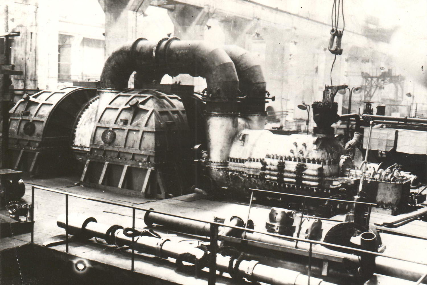 Парова турбіна потужністю 100 МВт 1946 рік