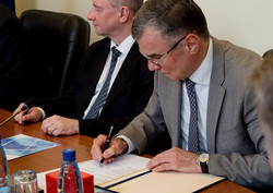 Signing of Memorandum of Understanding with Toshiba Energy Systems 2018 - 7