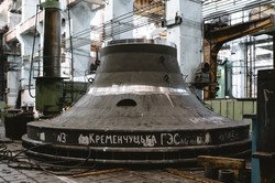 В роботі обладнання для Кременчуцької ГЕС - 1